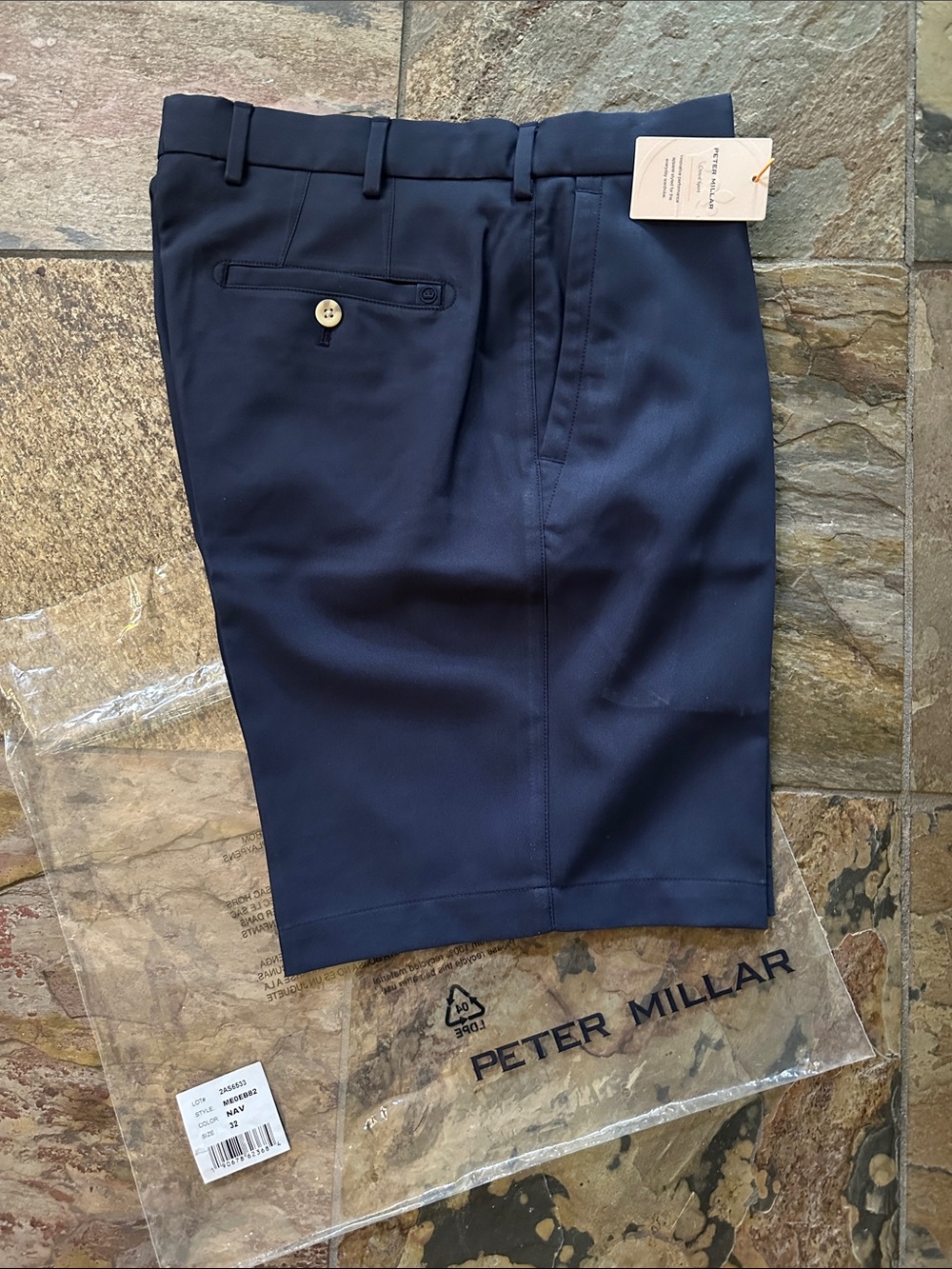 NWT 32” Peter Millar Crown Sport Performance Shorts Navy Blue
